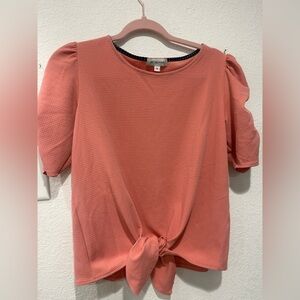 🌈 Coral Short Sleeve Top